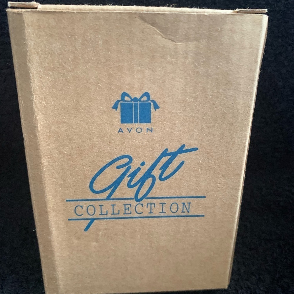 Avon Dr. Seuss Cat in Hat Ornament Box - Tan and Blue - Picture 1 of 5